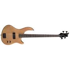 Dean E09M Edge Bass Guitar Review 2023